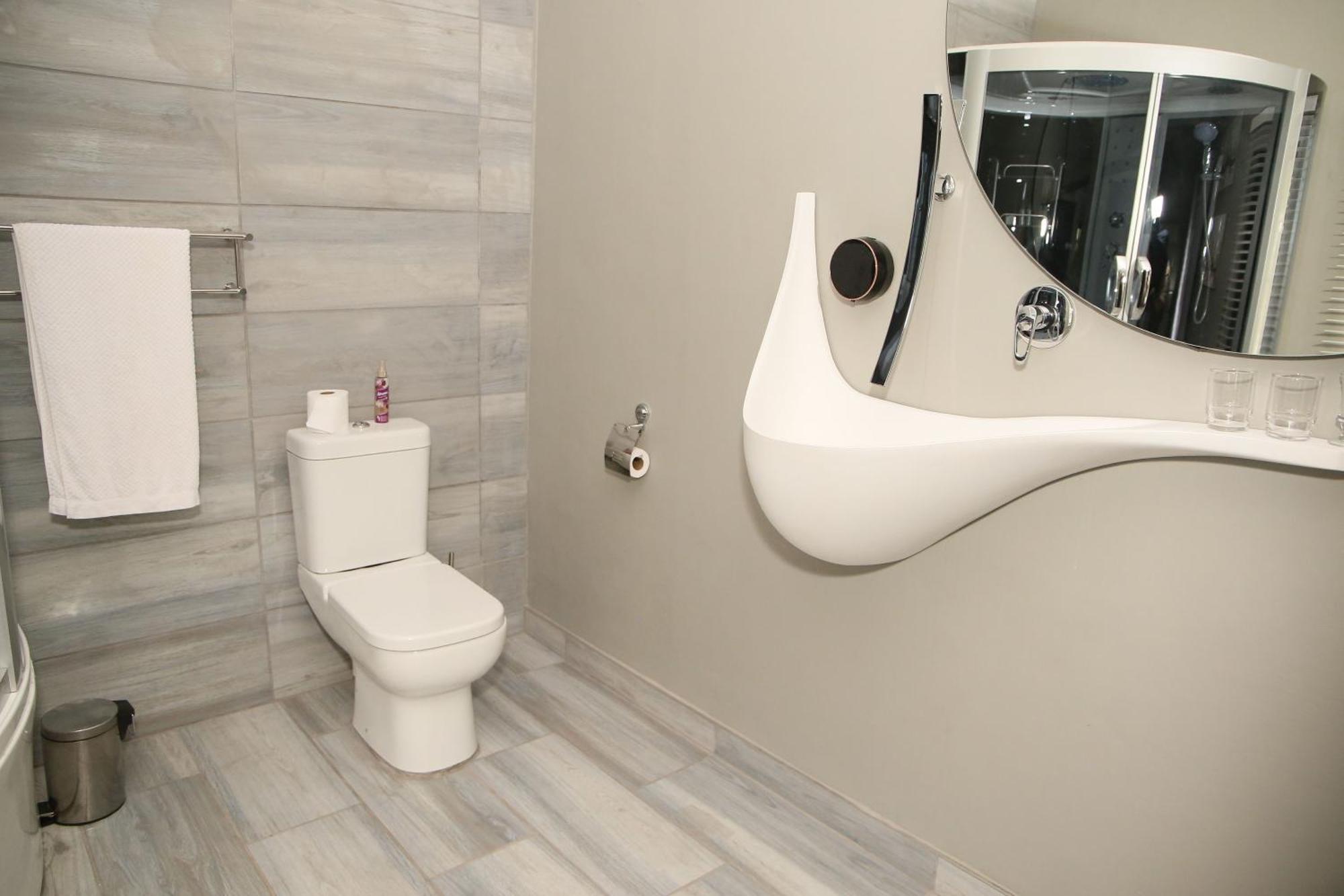 Moonriver Guesthouse Upington Esterno foto