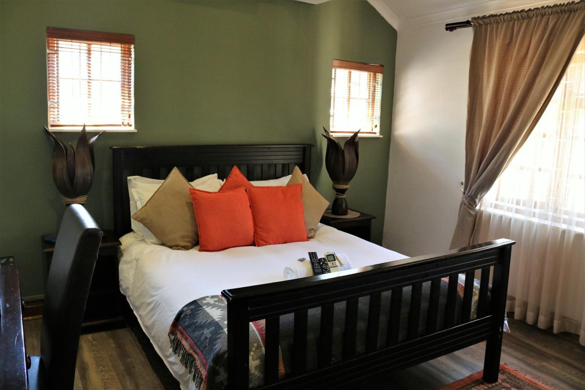 Moonriver Guesthouse Upington Esterno foto